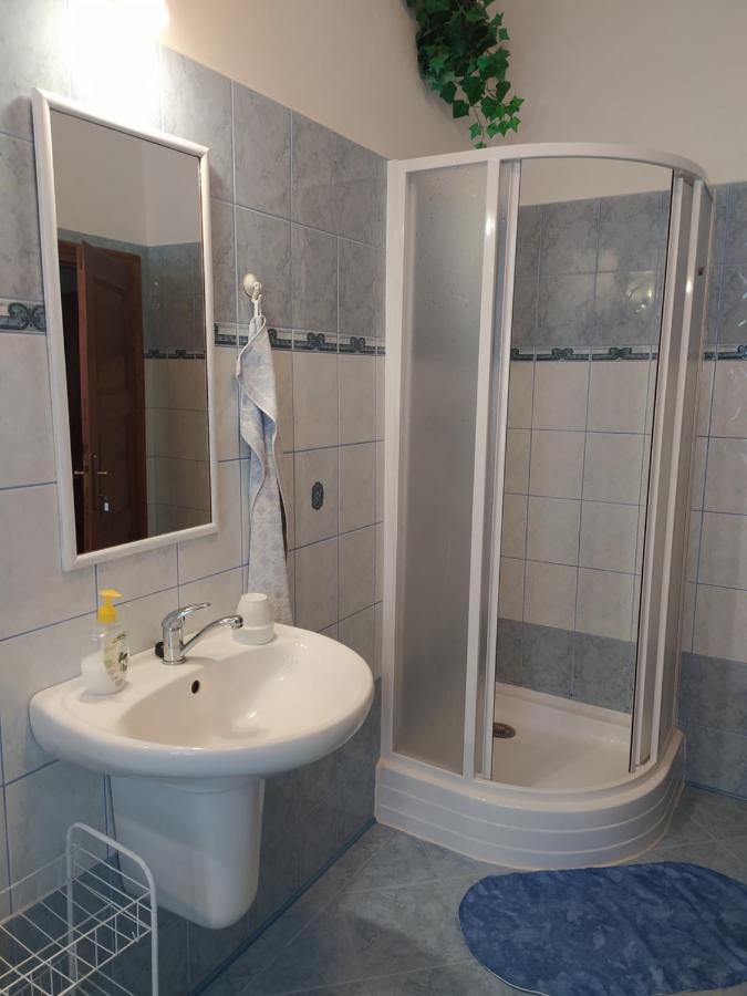 Ubytovani Na Kovarne Smrzovka Ngoại thất bức ảnh